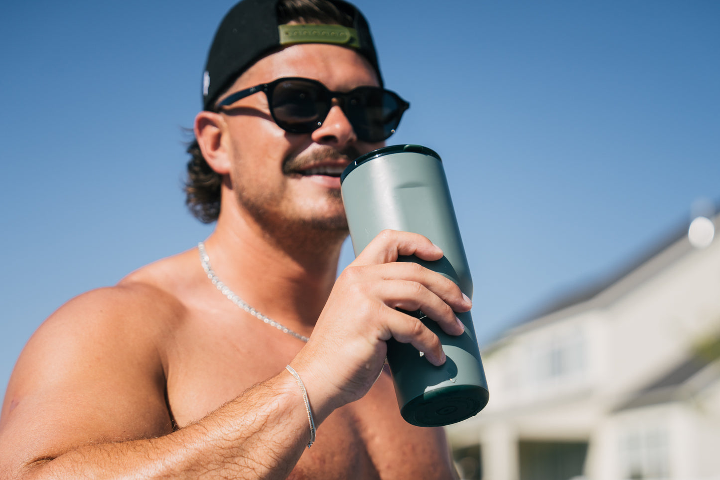 24oz Executive Cup